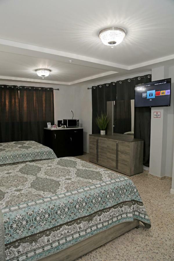 Itza-Bella Suites Isabela Exterior foto